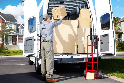 Family home relocation service for Tufnell Park residents
