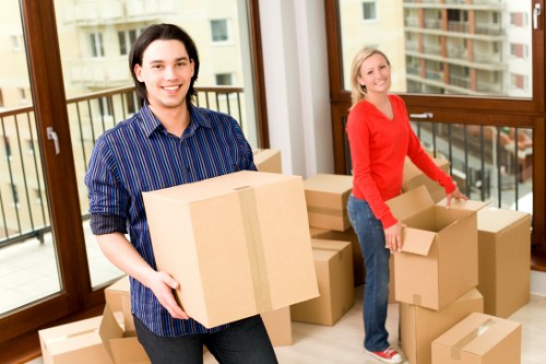 Careful transport of furniture and boxes for a Tufnell Park move